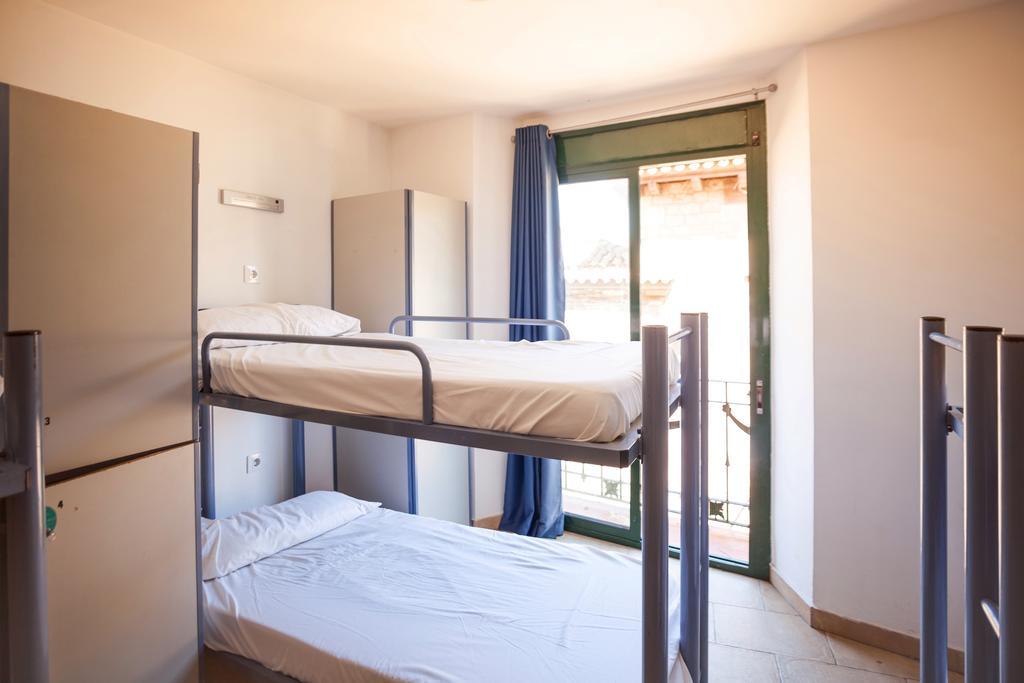 Center-Ramblas Guest House Barcelona Room photo